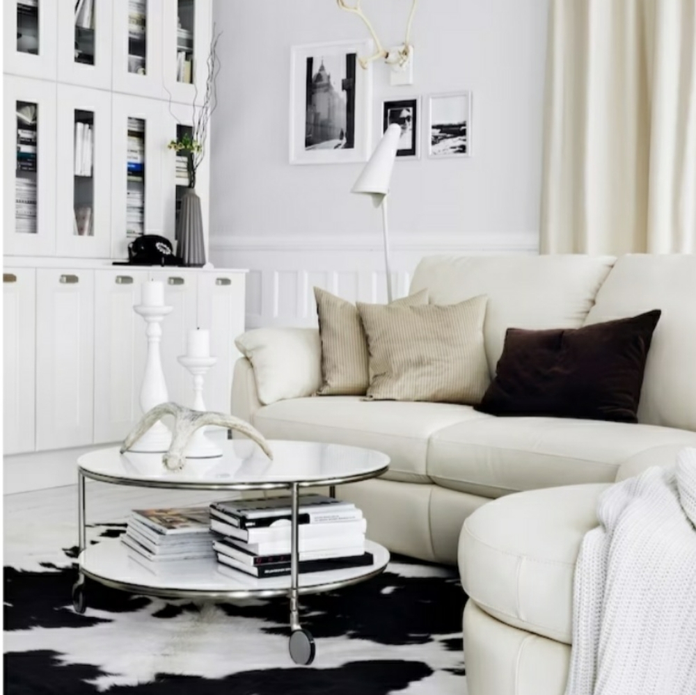 Beautifully Made cowhide Rugs - Picture 5 of 6